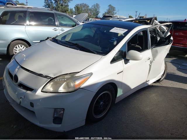 Toyota Prius 1.8L I-4 DOHC, VVT, 98HP Front Wheel Drive - автомобили, коли, обяви за нови и употребявани 1