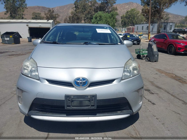 Toyota Prius 1.8L I-4 DOHC, VVT, 98HP Front Wheel Drive - автомобили, коли, обяви за нови и употребявани 12