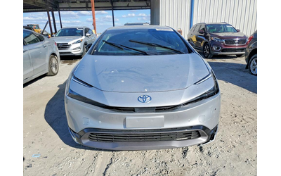 toyota-prius-2-0l-4-front-wheel-drive - 5