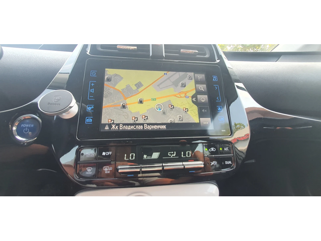 Toyota Prius PLUG IN HYBRID - автомобили, коли, обяви за нови и употребявани 10