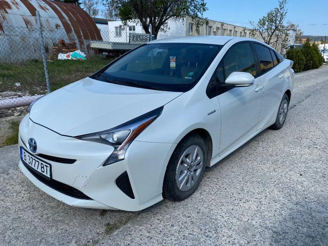 Toyota Prius Hybrid - автомобили, коли, обяви за нови и употребявани 2