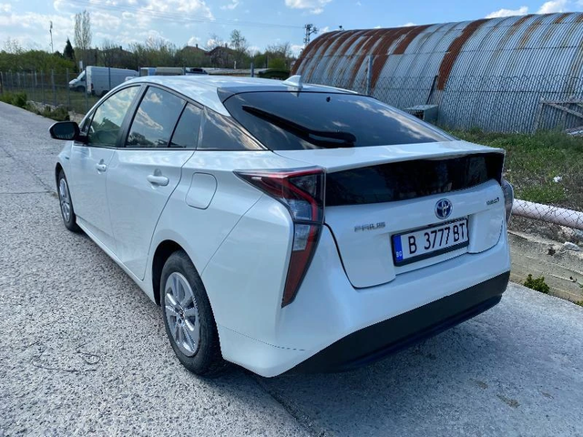Toyota Prius Hybrid - автомобили, коли, обяви за нови и употребявани 3