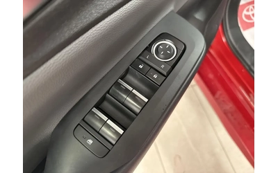 Toyota Prius XLE hatchback - автомобили, коли, обяви за нови и употребявани 16