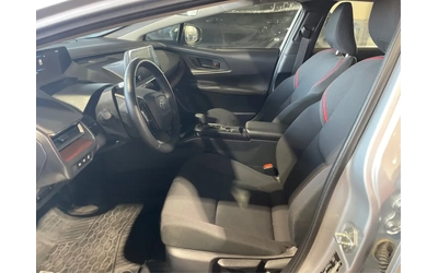 Toyota Prius Prius Prime - автомобили, коли, обяви за нови и употребявани 8
