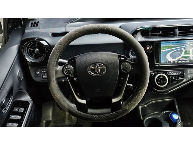 Toyota Prius С 1.5* КОЖА* ПОДГРЕВ* НАВИ - автомобили, коли, обяви за нови и употребявани 12