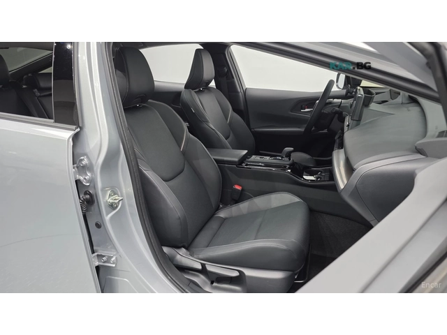 Toyota Prius 2.0 XLE AWD* КОЖА* ОБДУХВ* НАВИ* ПАНО* - автомобили, коли, обяви за нови и употребявани 10