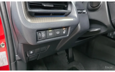 Toyota Prius 2.0 XLE - автомобили, коли, обяви за нови и употребявани 10