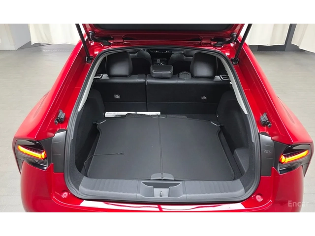 Toyota Prius 2.0 XLE - автомобили, коли, обяви за нови и употребявани 13
