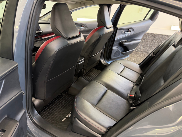 Toyota PRIUS PRIME 2.0L 4cyl FWD - автомобили, коли, обяви за нови и употребявани 9