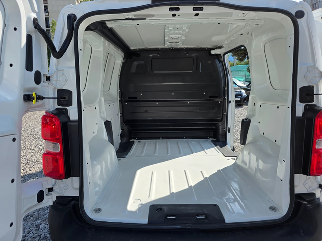 Toyota Proace 1.5D 120k.c UNIKAT ITALIA EURO 6B - автомобили, коли, обяви за нови и употребявани 12