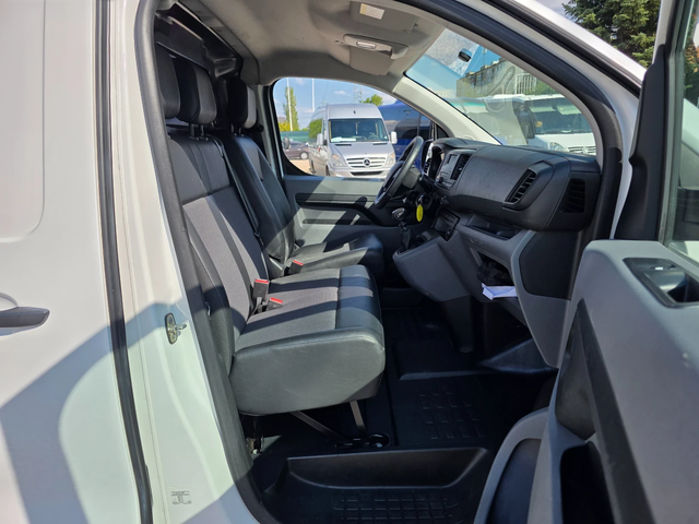Toyota Proace 1.5D 120k.c UNIKAT ITALIA EURO 6B - автомобили, коли, обяви за нови и употребявани 8