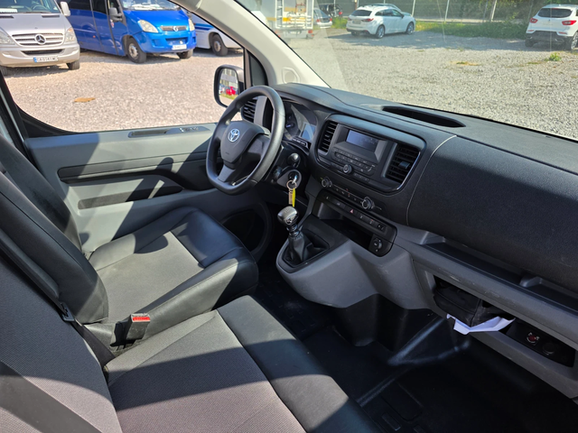 Toyota Proace 1.5D 120k.c UNIKAT ITALIA EURO 6B - автомобили, коли, обяви за нови и употребявани 9