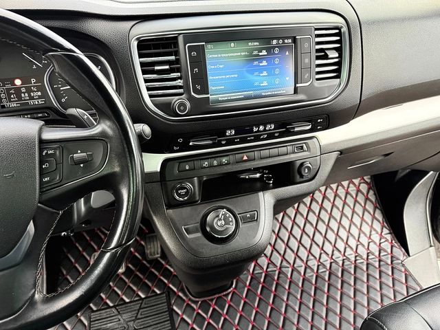 Toyota Proace 2.0D-4D L2 Lounge-Led-BIZNES-Head Up-Xenon- - автомобили, коли, обяви за нови и употребявани 11
