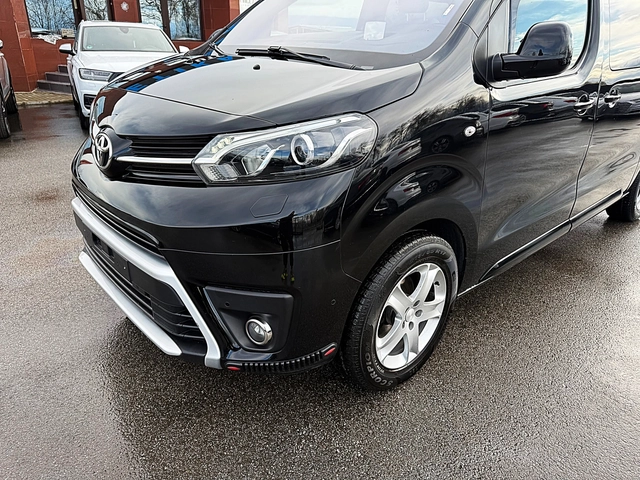 Toyota Proace 2.0D-4D L2 Lounge-Led-BIZNES-Head Up-Xenon- - автомобили, коли, обяви за нови и употребявани 3