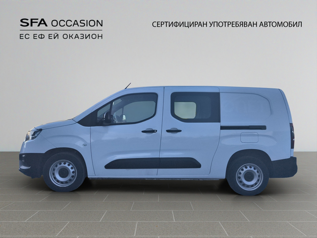 Toyota PROACE CITY 1.2L 110hp BVM6 E6 - автомобили, коли, обяви за нови и употребявани 7