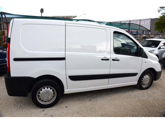 Toyota Proace City 1.6 HDI - автомобили, коли, обяви за нови и употребявани 6