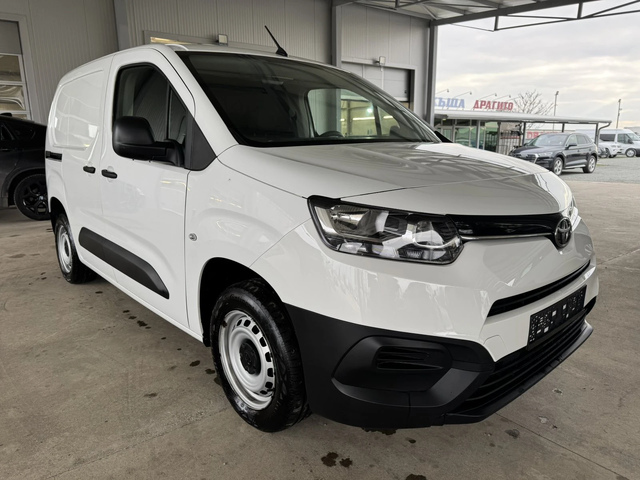 Toyota Proace City 1.5D* 75ps* 66хл.км* КЛИМАТИК - автомобили, коли, обяви за нови и употребявани 6