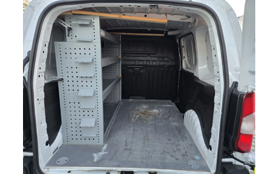 Toyota Proace City 1.5D4d-102кс= 147.000км= АВТОПИЛОТ= СЕРВ.ИСТОРИЯ - автомобили, коли, обяви за нови и употребявани 8