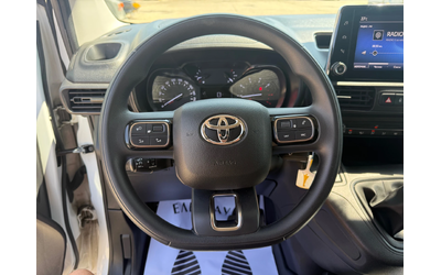 Toyota Proace City 1.5 D4D - автомобили, коли, обяви за нови и употребявани 11