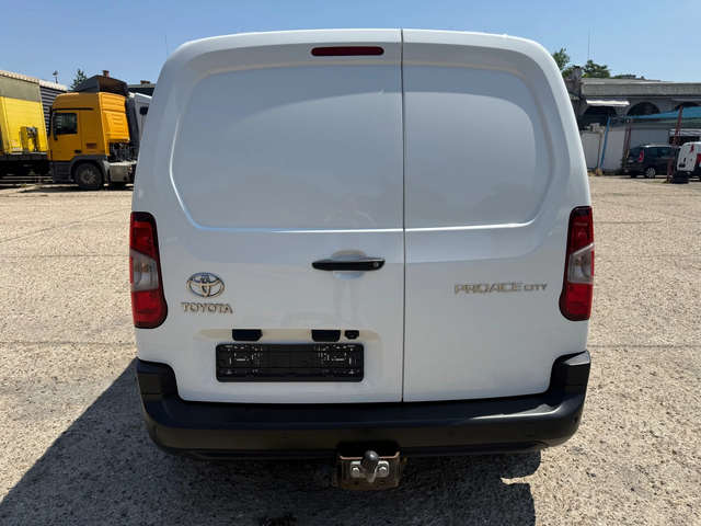Toyota Proace City 1.5 D4D - автомобили, коли, обяви за нови и употребявани 7