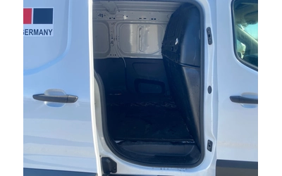 Toyota Proace City 1.2T L2 6MT - автомобили, коли, обяви за нови и употребявани 10
