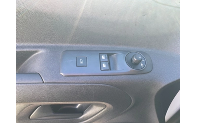 Toyota Proace City 1.2T L2 6MT - автомобили, коли, обяви за нови и употребявани 14