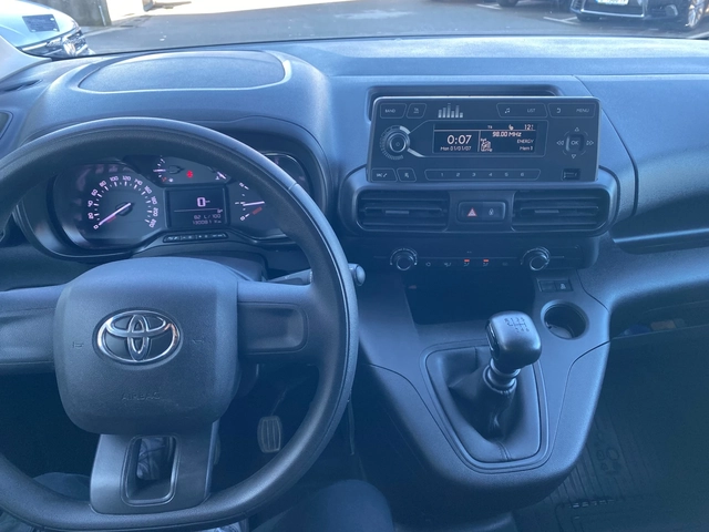 Toyota Proace City 1.2T L2 6MT - автомобили, коли, обяви за нови и употребявани 15