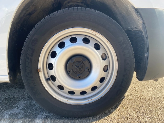 Toyota Proace City 1.2T L2 6MT - автомобили, коли, обяви за нови и употребявани 8