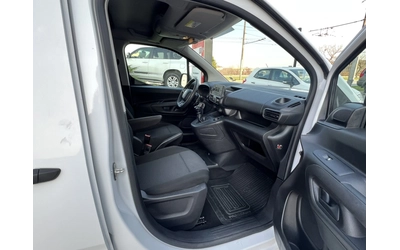 Toyota Proace City 1.2T L2 6MT - автомобили, коли, обяви за нови и употребявани 12