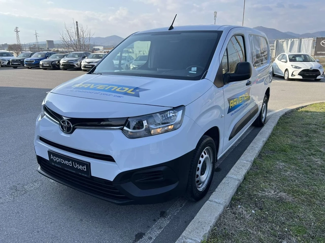 Toyota Proace City 1.2T L2 6MT - автомобили, коли, обяви за нови и употребявани 6