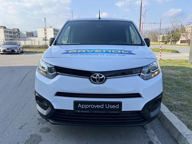 Toyota Proace City 1.2T L2 6MT - автомобили, коли, обяви за нови и употребявани 7