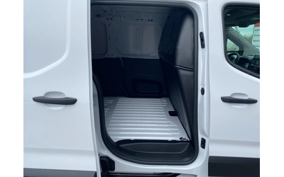 Toyota Proace City 1.5 D4D 6MT L2  COMFORT - автомобили, коли, обяви за нови и употребявани 11