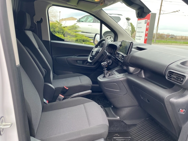 Toyota Proace City 1.5 D4D 6MT L2  COMFORT - автомобили, коли, обяви за нови и употребявани 13