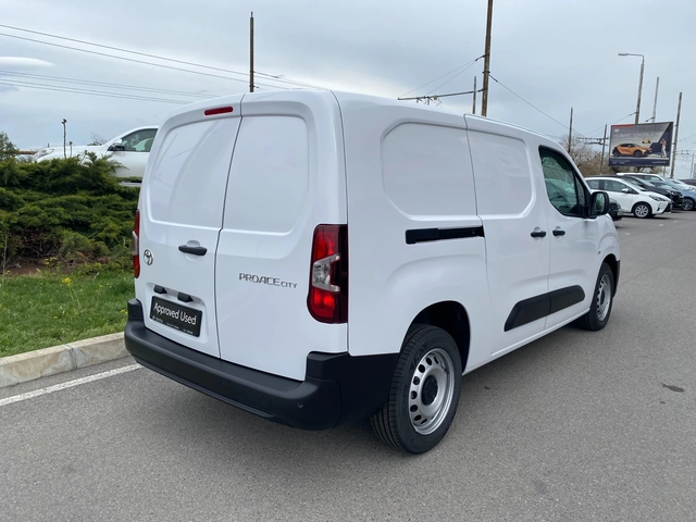 Toyota Proace City 1.5 D4D 6MT L2  COMFORT - автомобили, коли, обяви за нови и употребявани 4