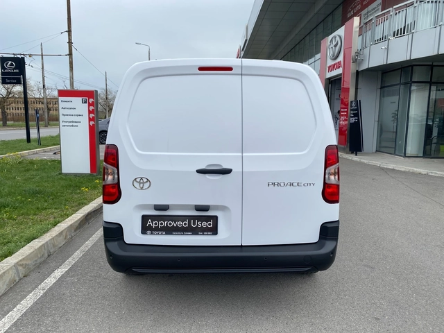 Toyota Proace City 1.5 D4D 6MT L2  COMFORT - автомобили, коли, обяви за нови и употребявани 5