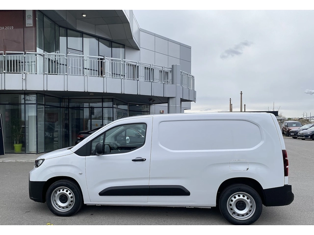 Toyota Proace City 1.5 D4D 6MT L2  COMFORT - автомобили, коли, обяви за нови и употребявани 7