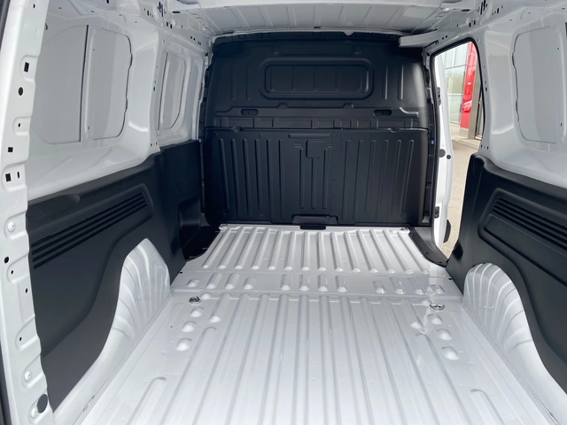 Toyota Proace City 1.5 D4D 6MT L2  COMFORT - автомобили, коли, обяви за нови и употребявани 9