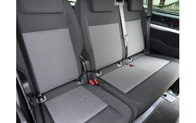 Toyota Proace City Verso 2.0 HDi 7+1 - автомобили, коли, обяви за нови и употребявани 11