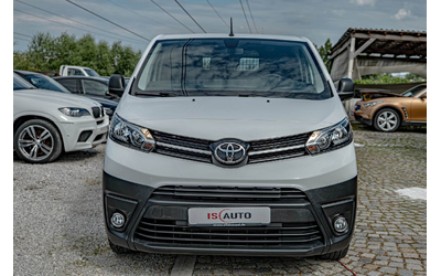 Toyota Proace City Verso Electro/Товарен/Навигация/Климатик - автомобили, коли, обяви за нови и употребявани 0