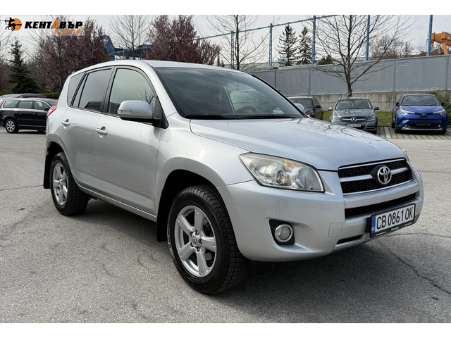Toyota RAV-4 Crossover/Автомат/ГАРАНЦИЯ ОТ КЕНТАВЪР - автомобили, коли, обяви за нови и употребявани 5