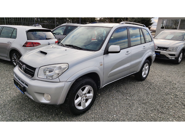 Toyota Rav 4 D-4D - автомобили, коли, обяви за нови и употребявани 0