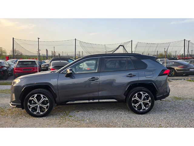 Toyota Rav4 - автомобили, коли, обяви за нови и употребявани 3