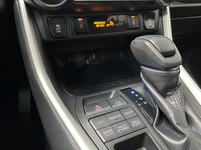 Toyota Rav4 2.5 AWD * 2022* - автомобили, коли, обяви за нови и употребявани 15