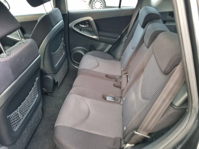 Toyota Rav4 2, 200D4D EURO5 - автомобили, коли, обяви за нови и употребявани 9