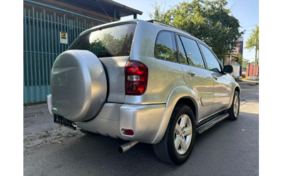 Toyota Rav4 2, 000d4d EURO4 - автомобили, коли, обяви за нови и употребявани 6