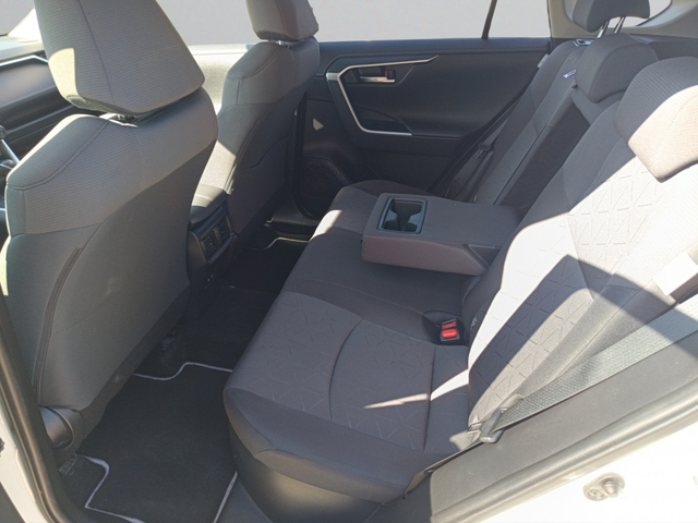 Toyota RAV4 - автомобили, коли, обяви за нови и употребявани 13