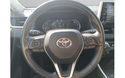 Toyota RAV4 - автомобили, коли, обяви за нови и употребявани 9
