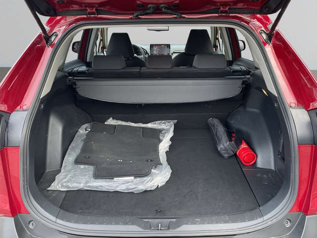 Toyota RAV4 2.0 Executive 4X4 - автомобили, коли, обяви за нови и употребявани 9