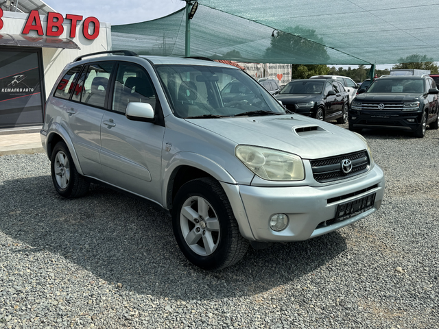 Toyota Rav4 2.0D - автомобили, коли, обяви за нови и употребявани 7