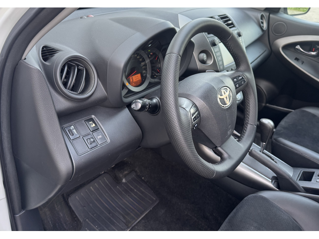 Toyota Rav4 2,2D4D 4x4,150ps,авто,нави,камера,темпо,мулти,евро5 - автомобили, коли, обяви за нови и употребявани 14